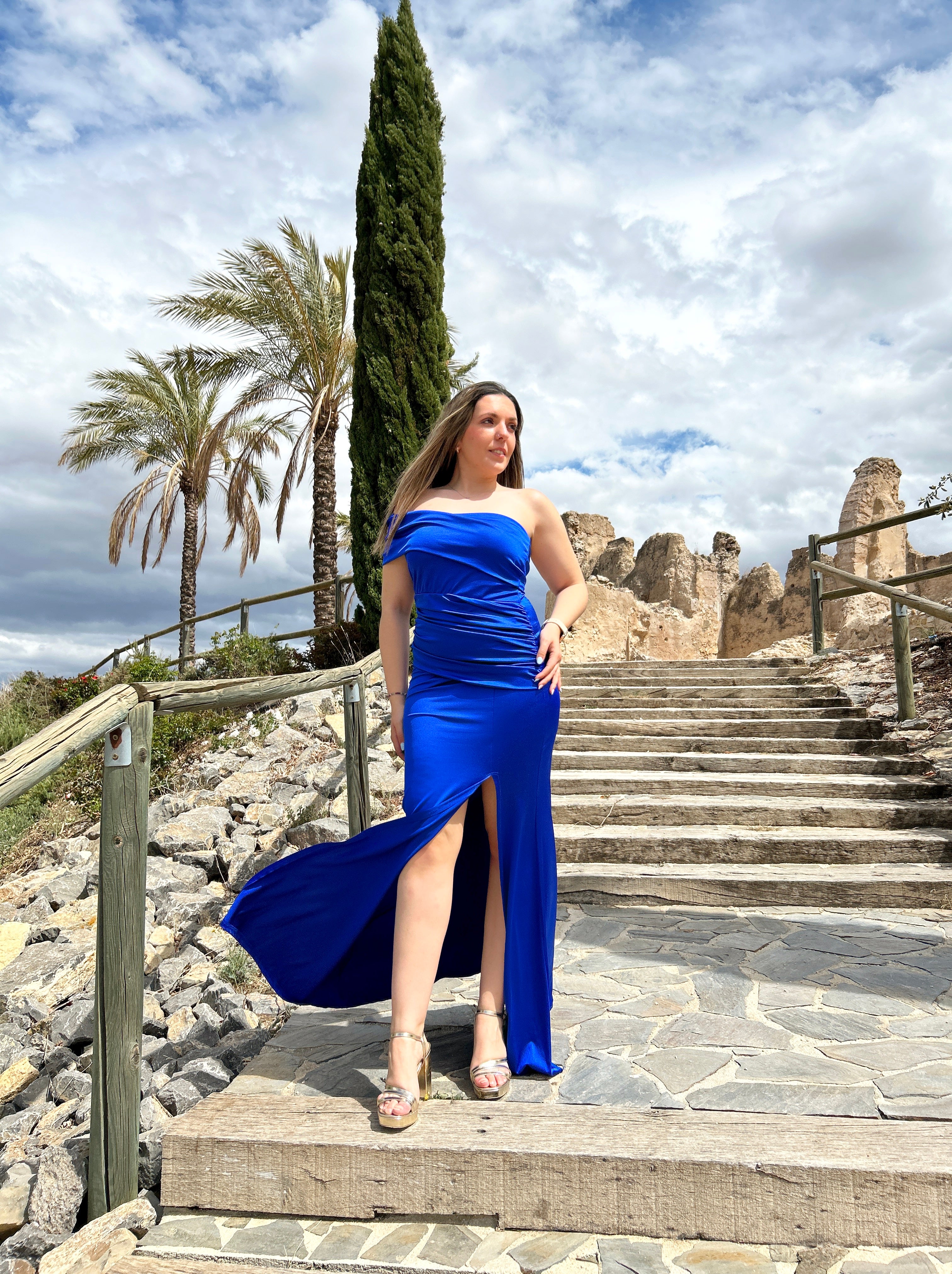 Asymmetrical blue boat dress