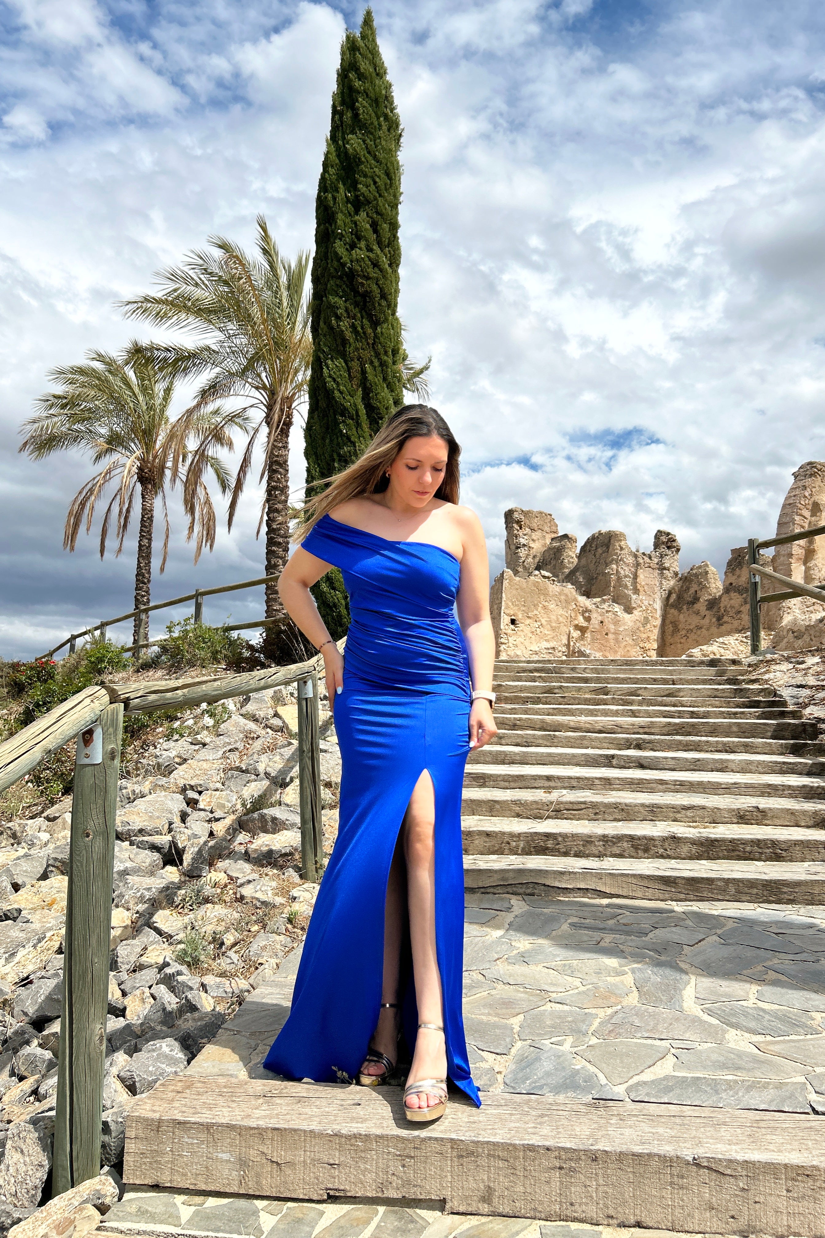 Asymmetrical blue boat dress