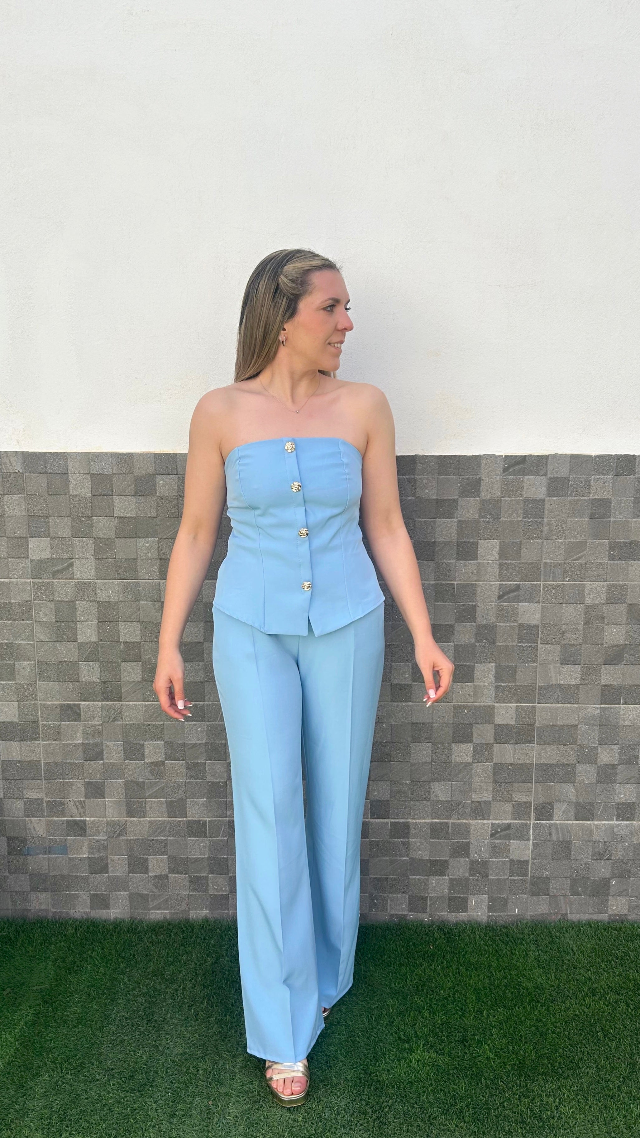 Conjunto palabra botones celeste