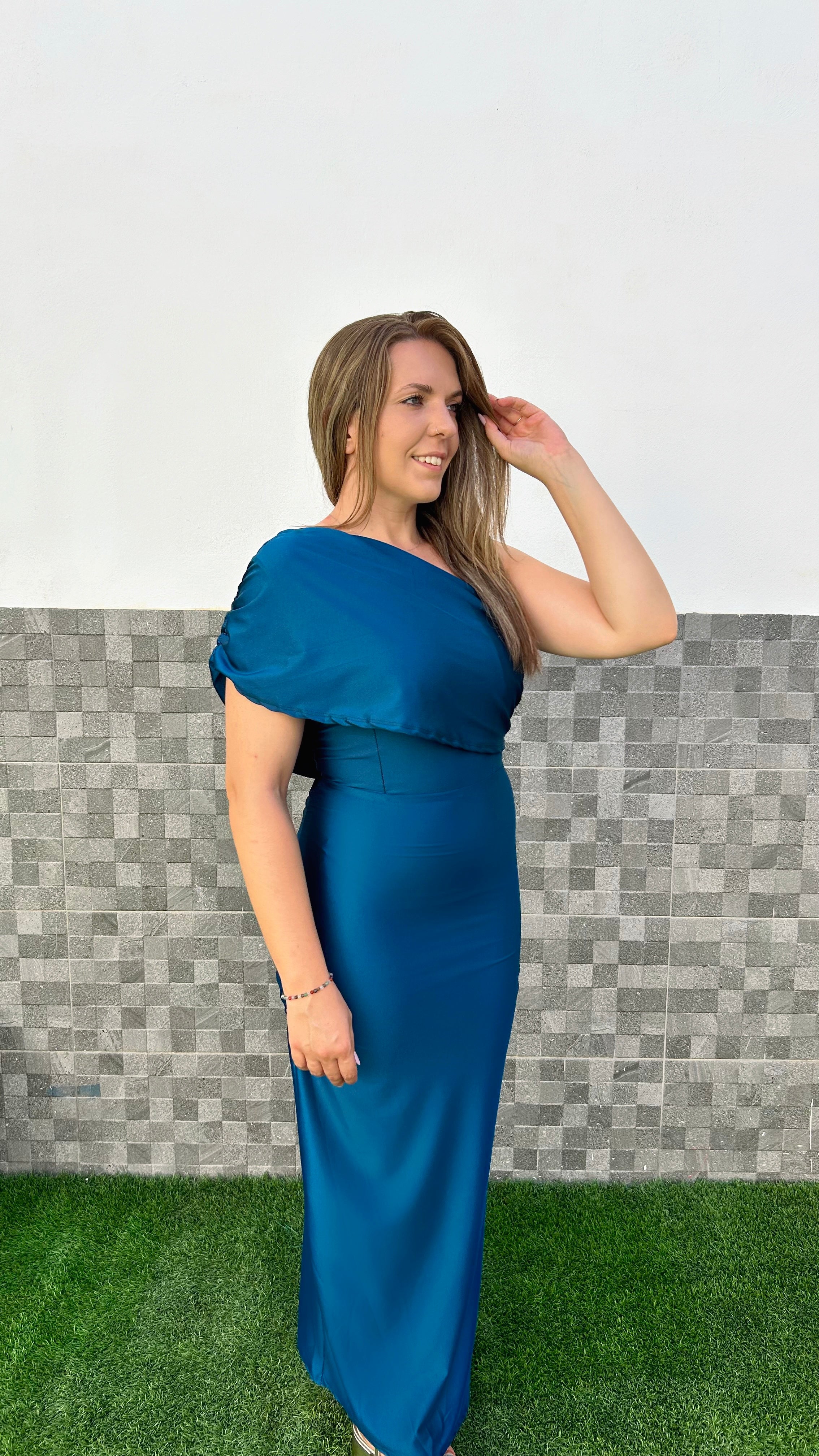 Vestido midi banda asimétrico petroleo