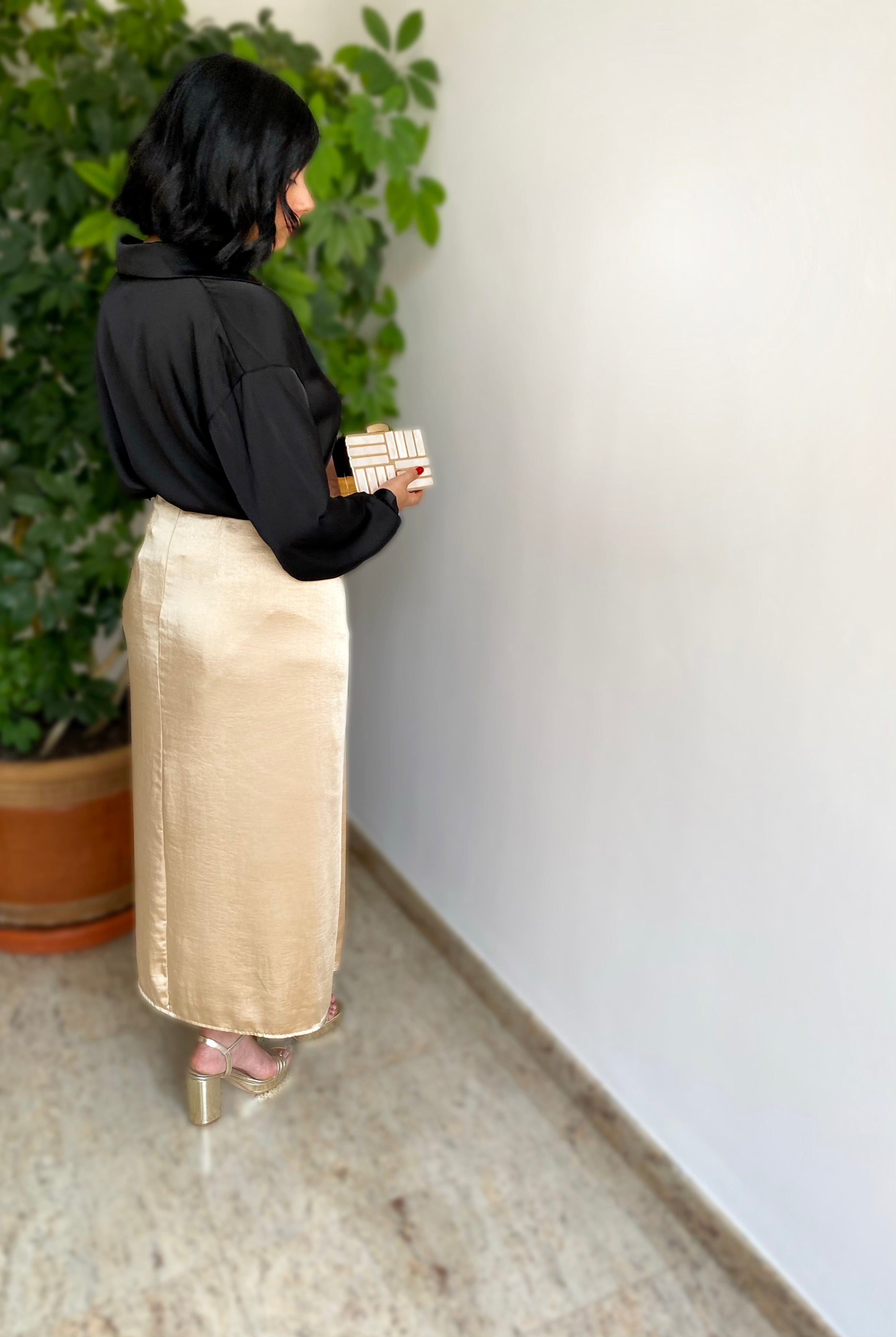 Falda egipcia satinada beige