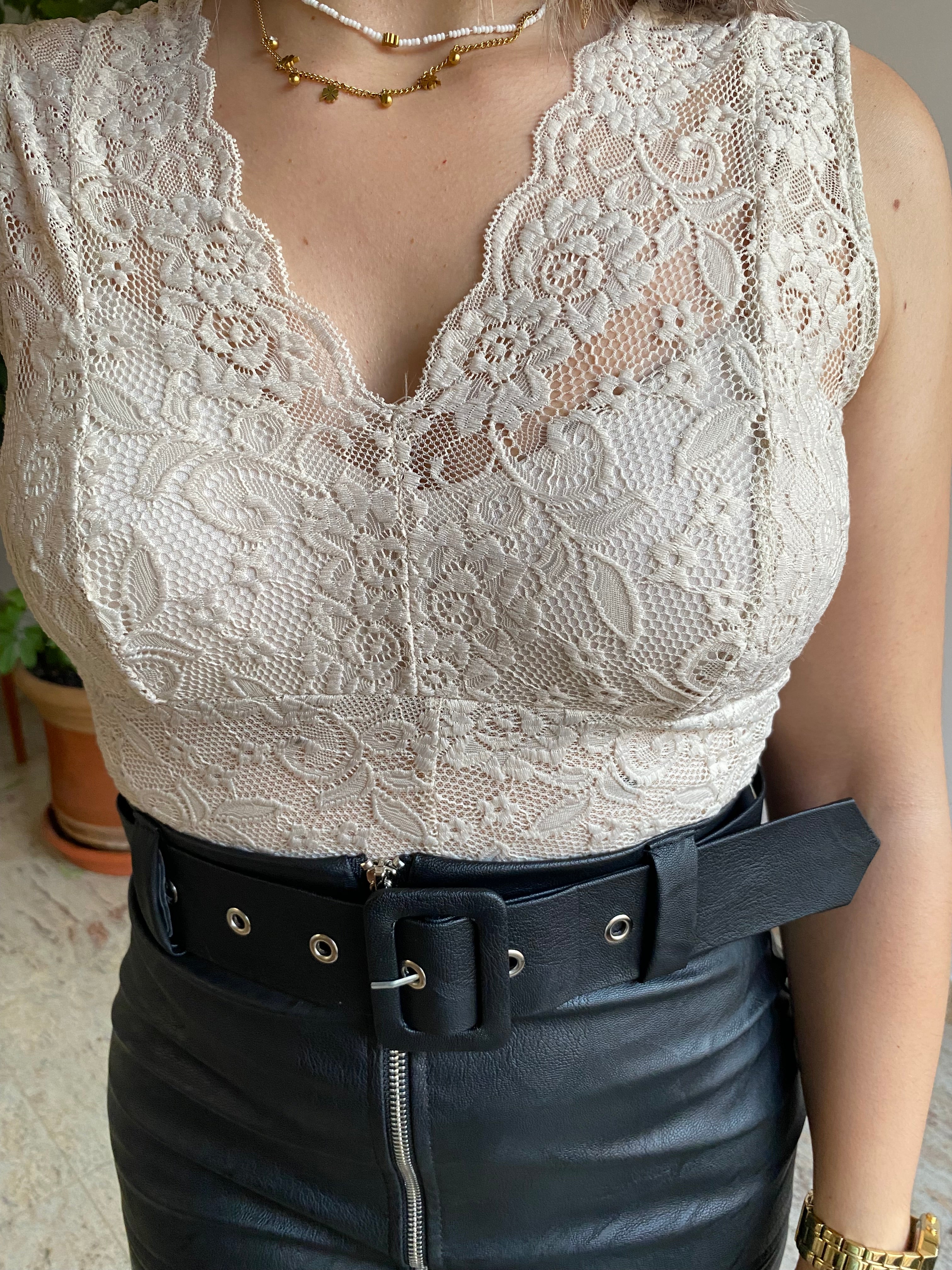 Beige lace detail body