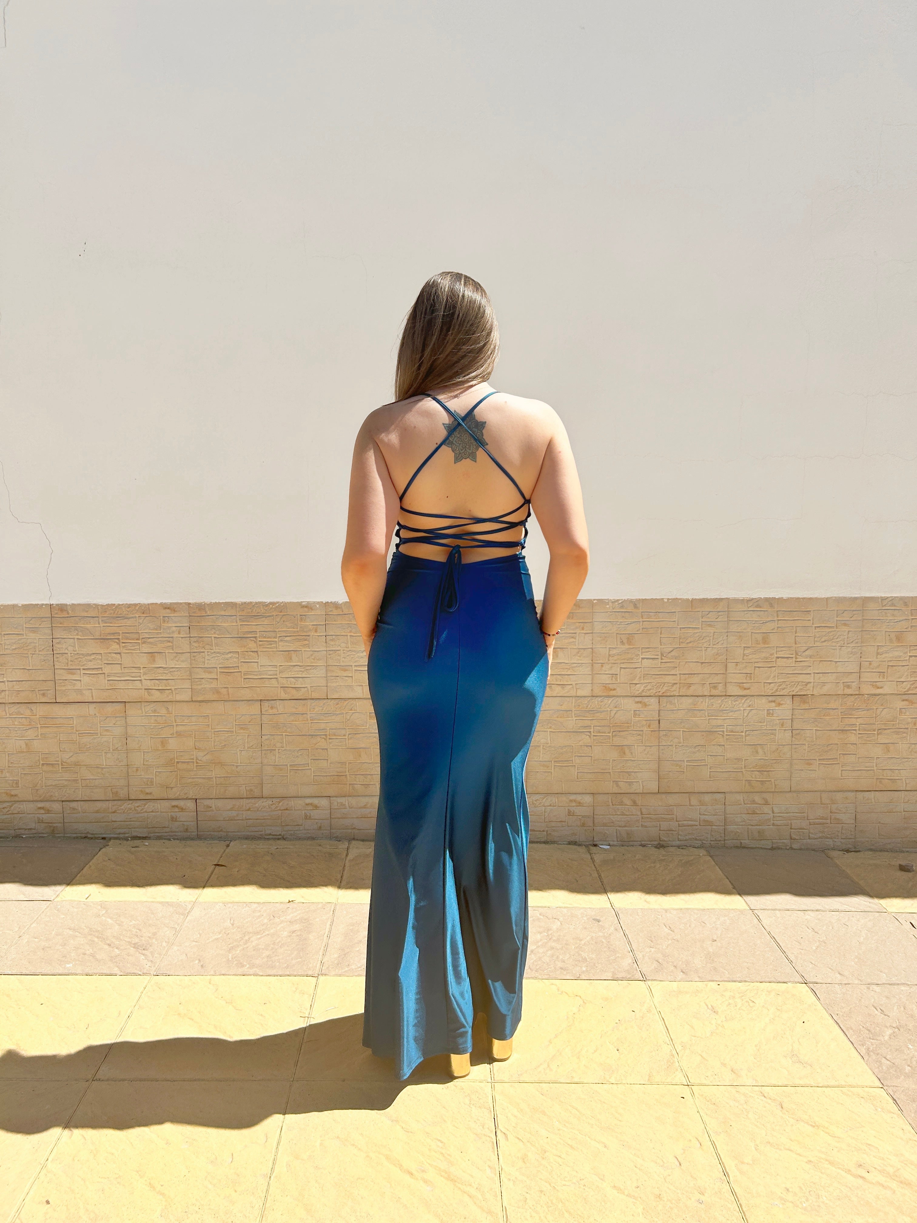 Satin dress with interlaced back, petroleum