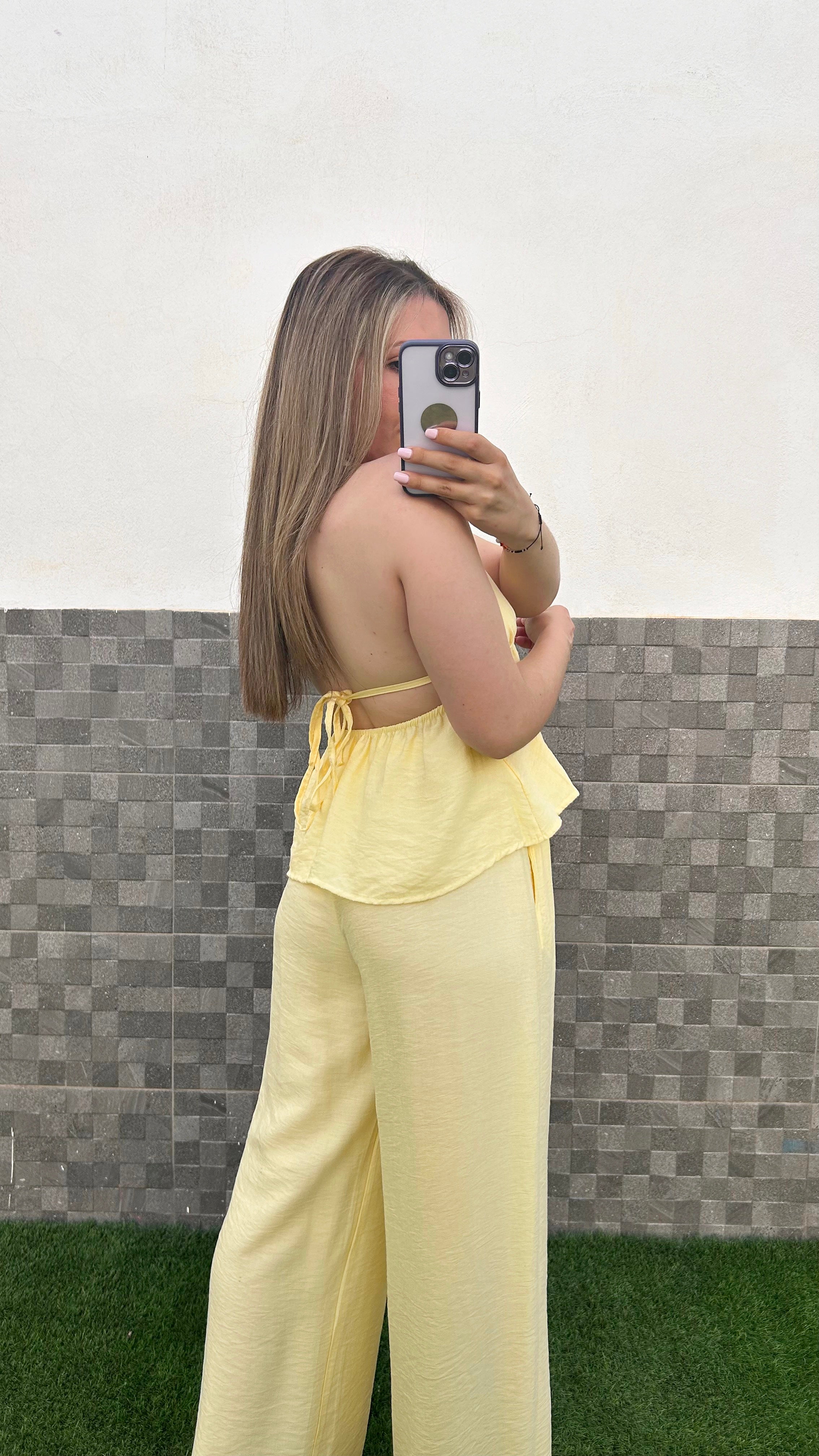 Conjunto top lazada amarillo