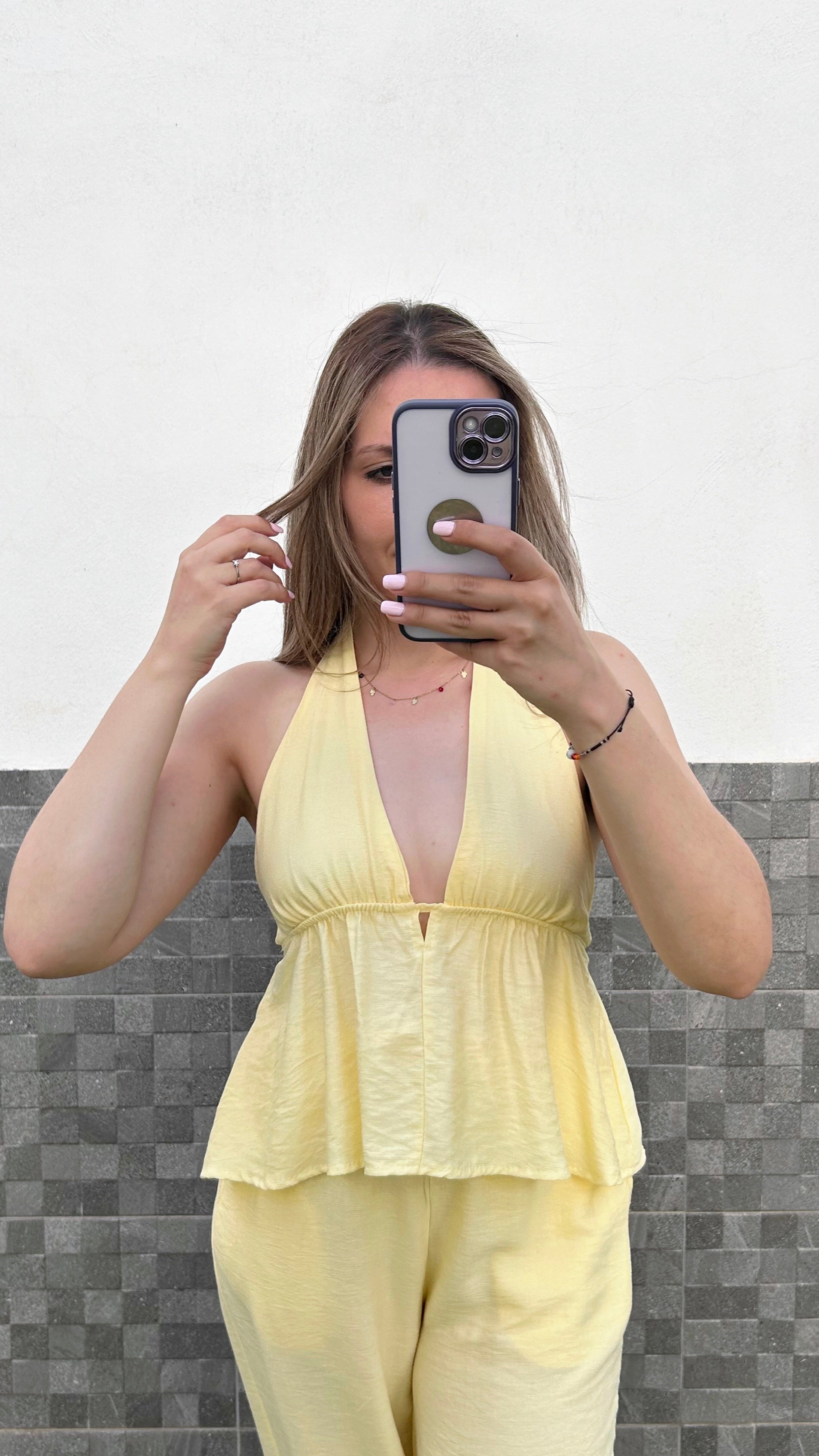 Conjunto top lazada amarillo