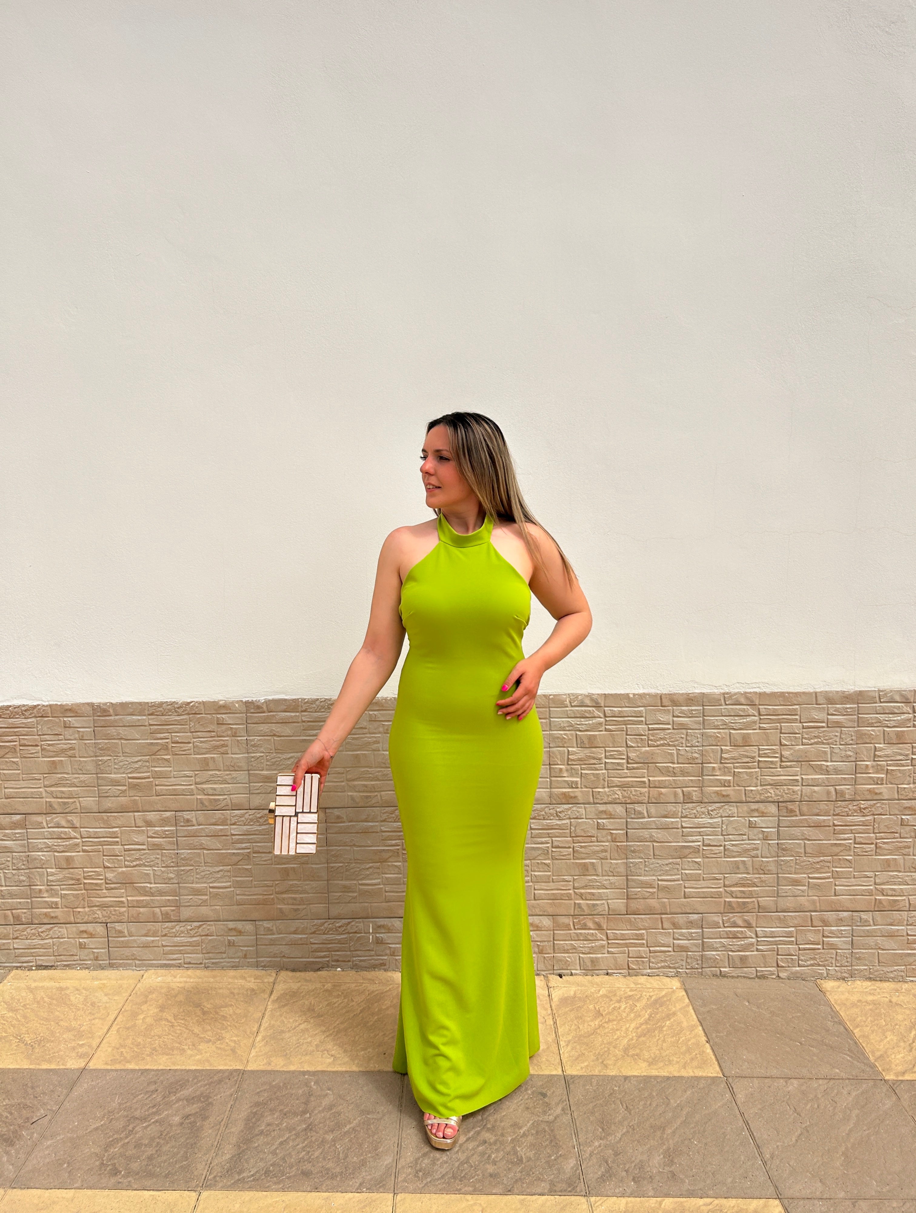 Vestido halter espalda nudo lima