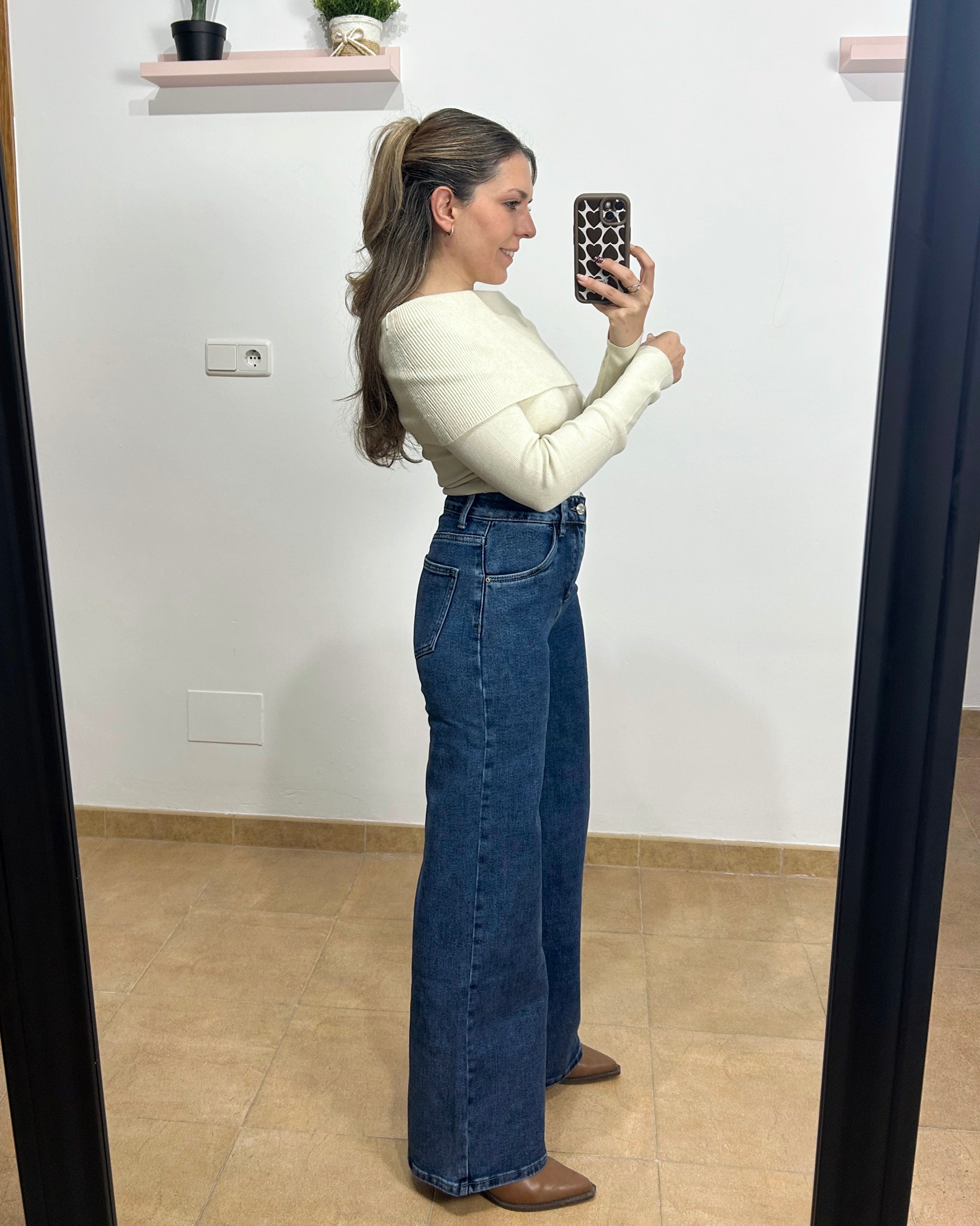 Pantalón denim wide leg oscuro