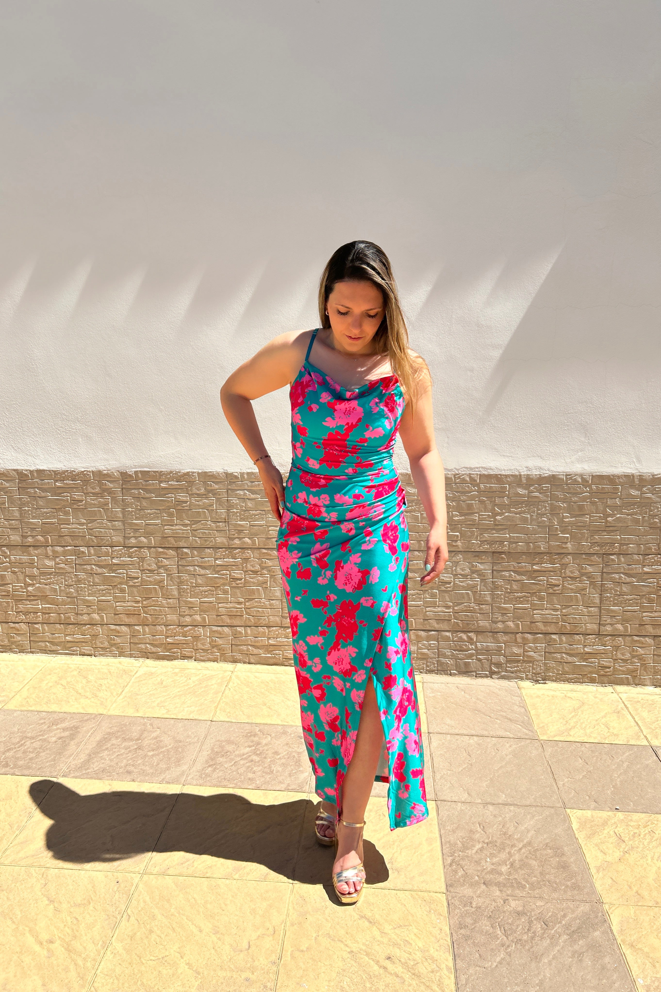 Vestido midi floral verde