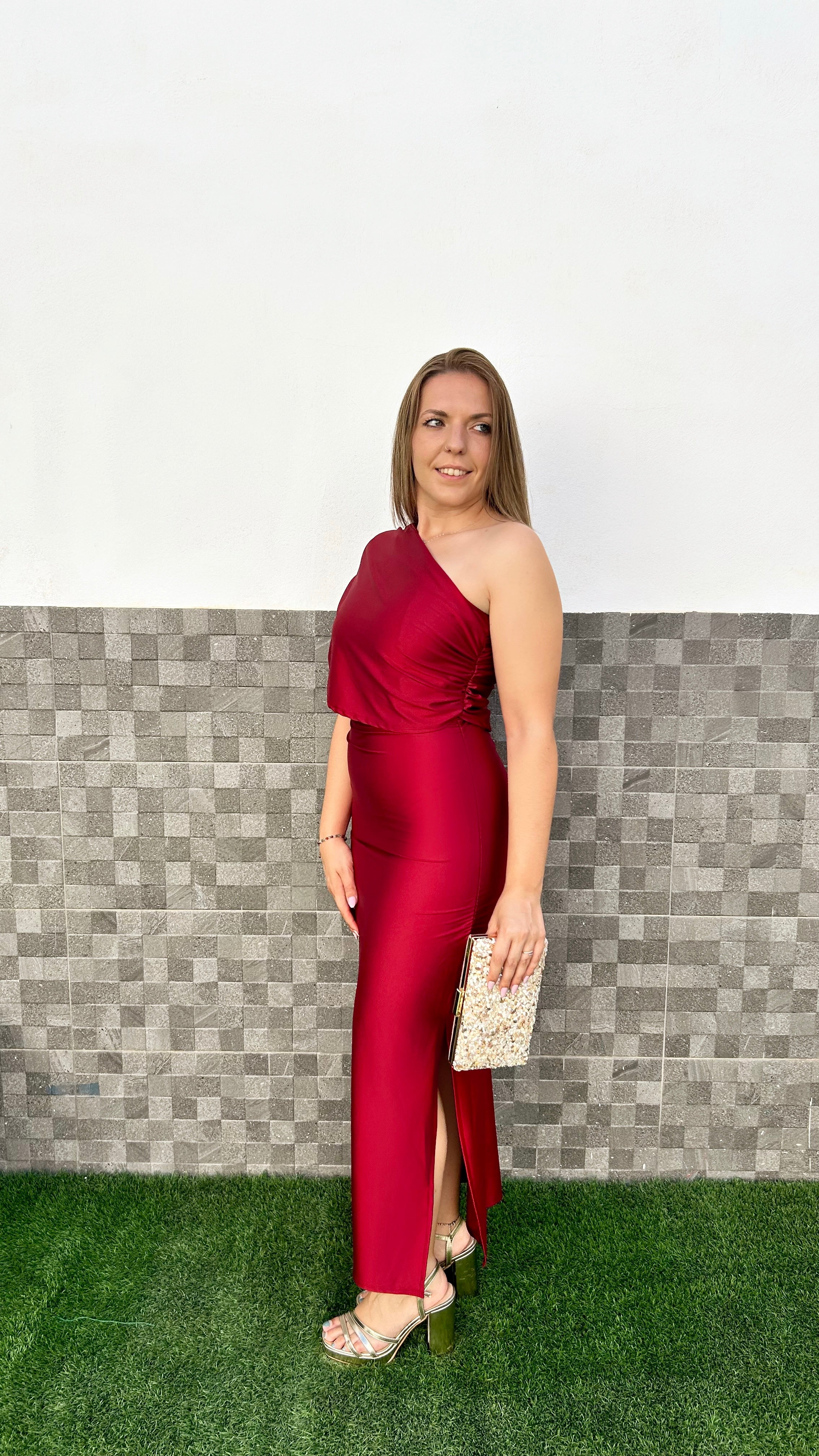 Burgundy asymmetric band midi dress