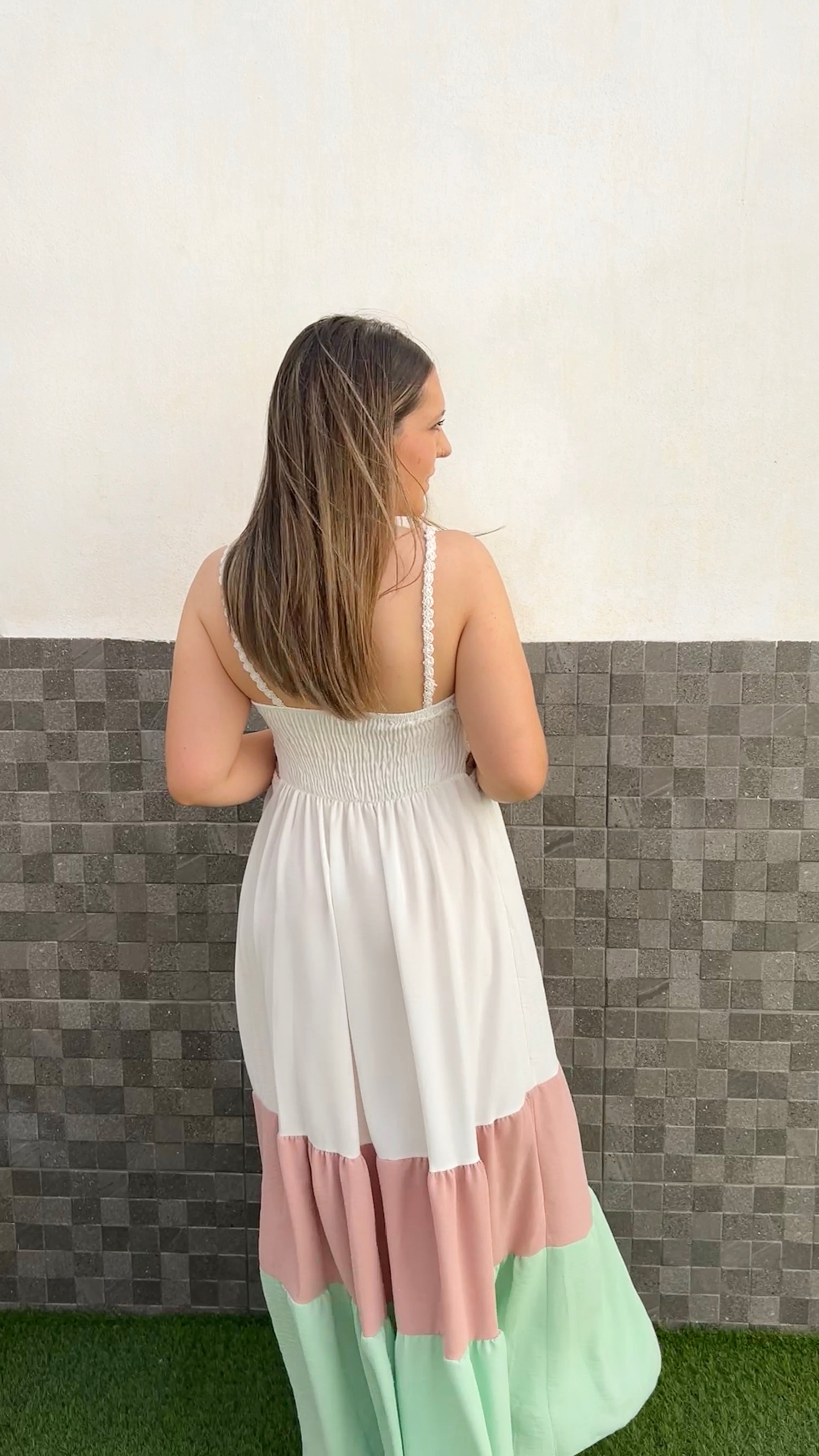 Vestido volantes crochet blanco