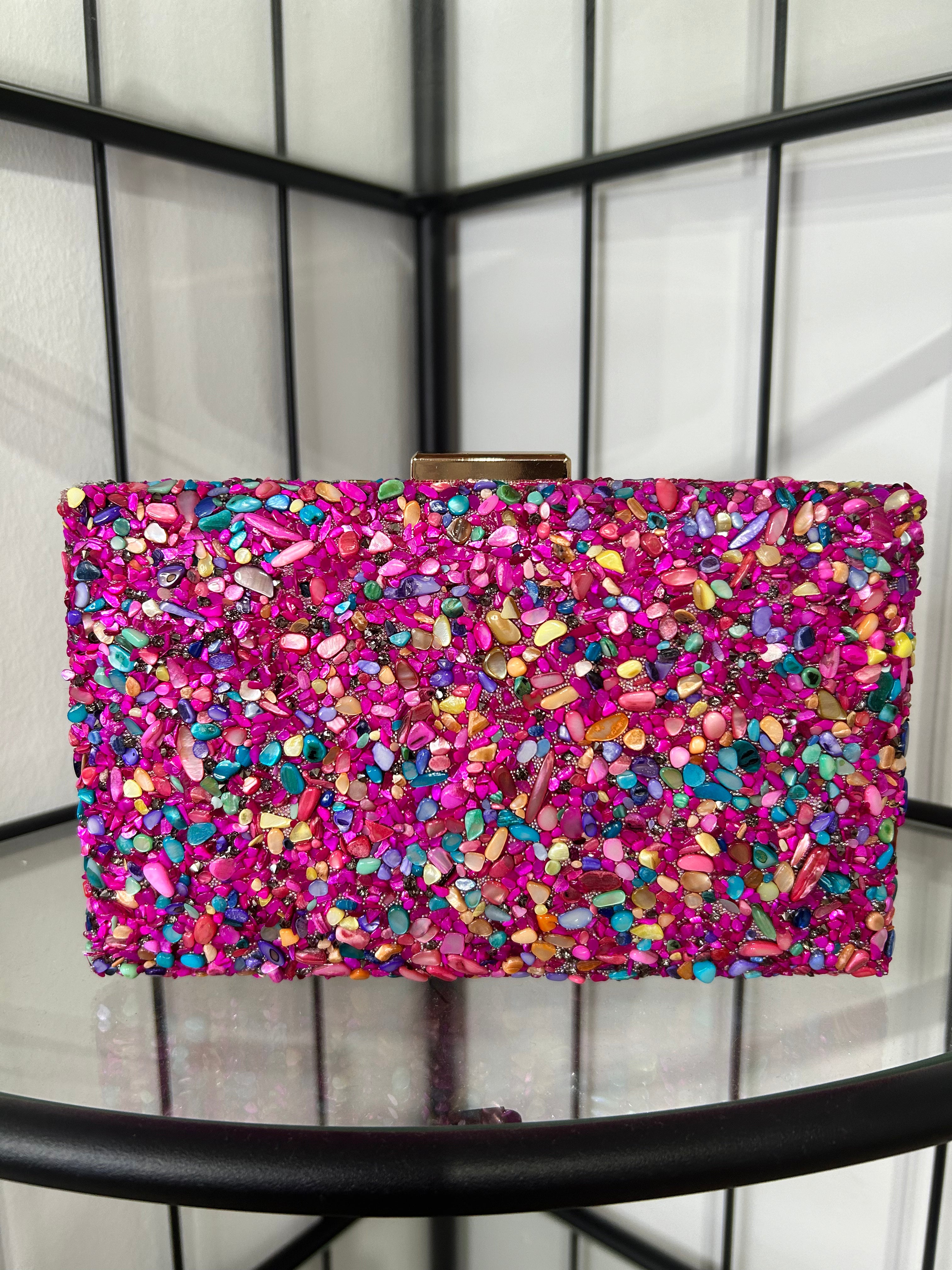 Multicolored stones clutch