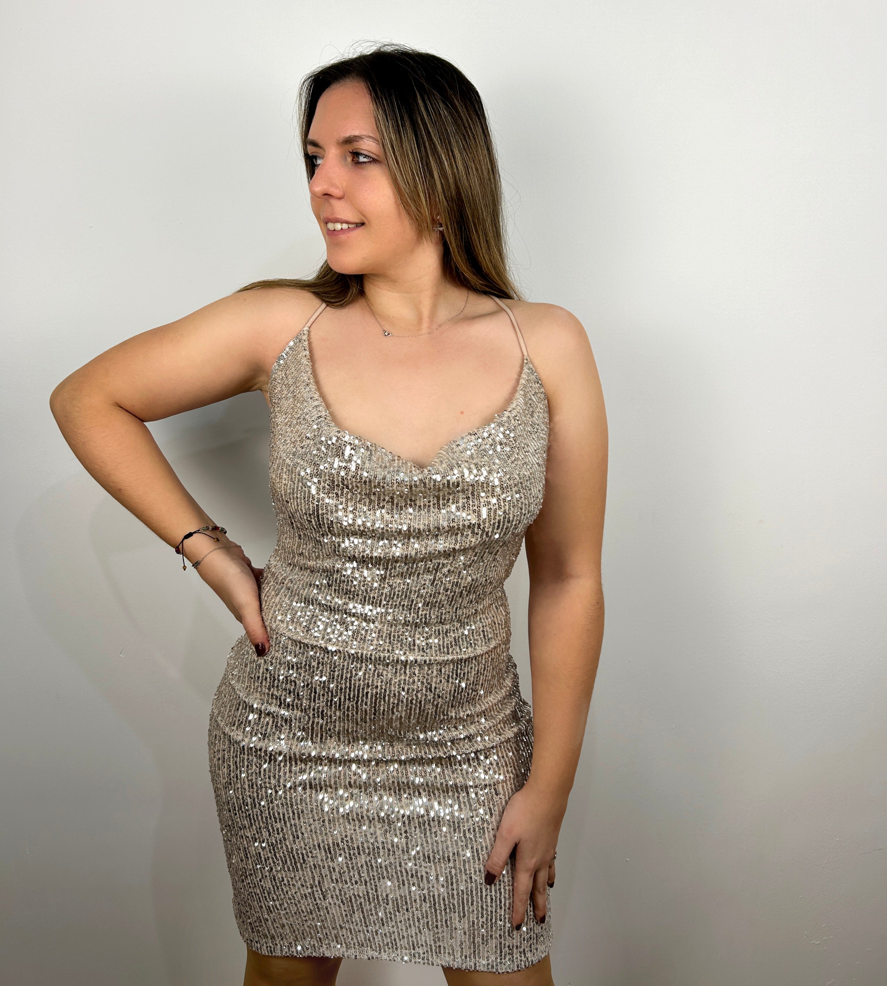 Vestido cascada glitter beige